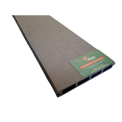 1.76 m 156 × 22.5 mm 3D-Embossed Composite Fence Board – Deep Wood-Grain Finish