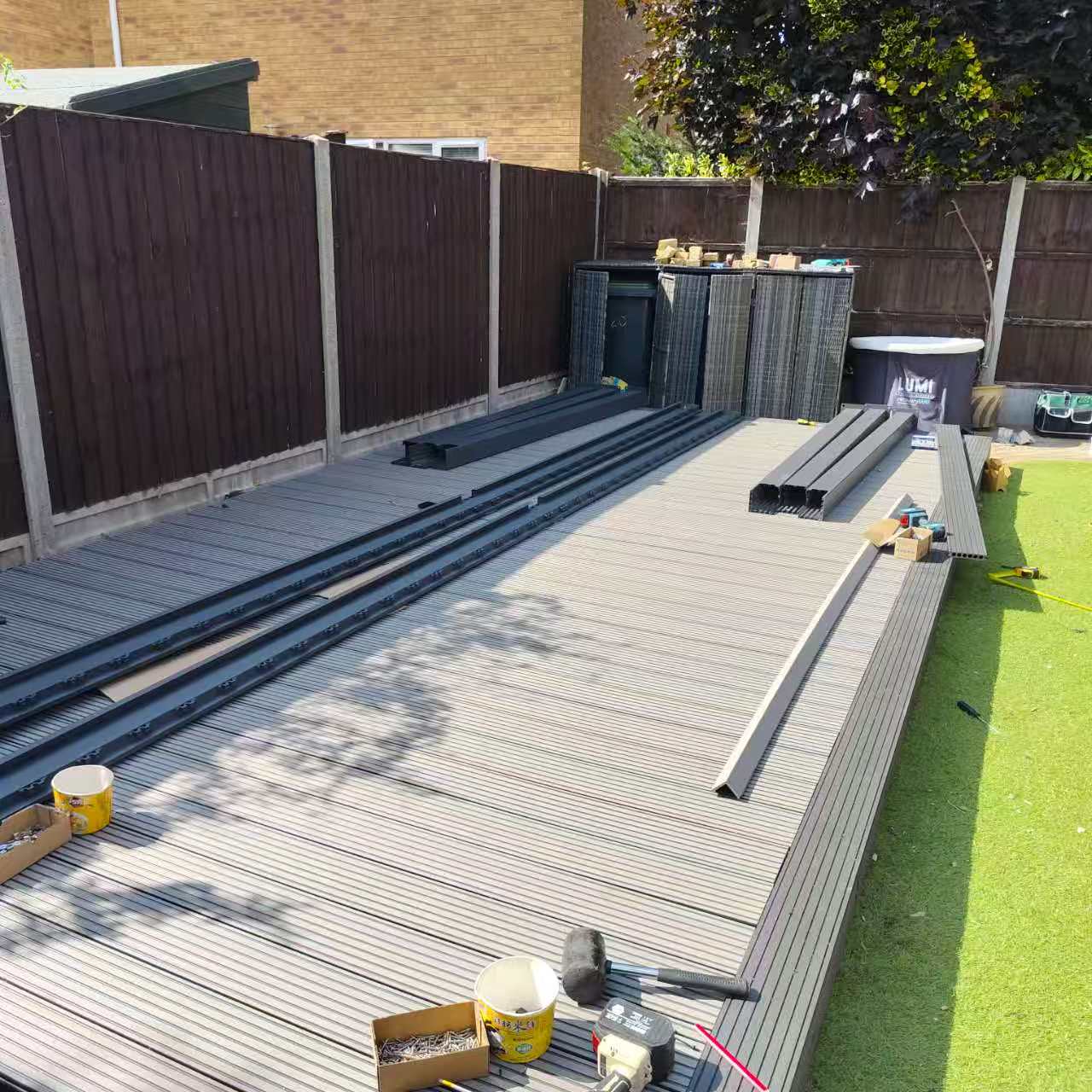 DIY Composite Decking Installation: Tools & Tips for UK Homeowners