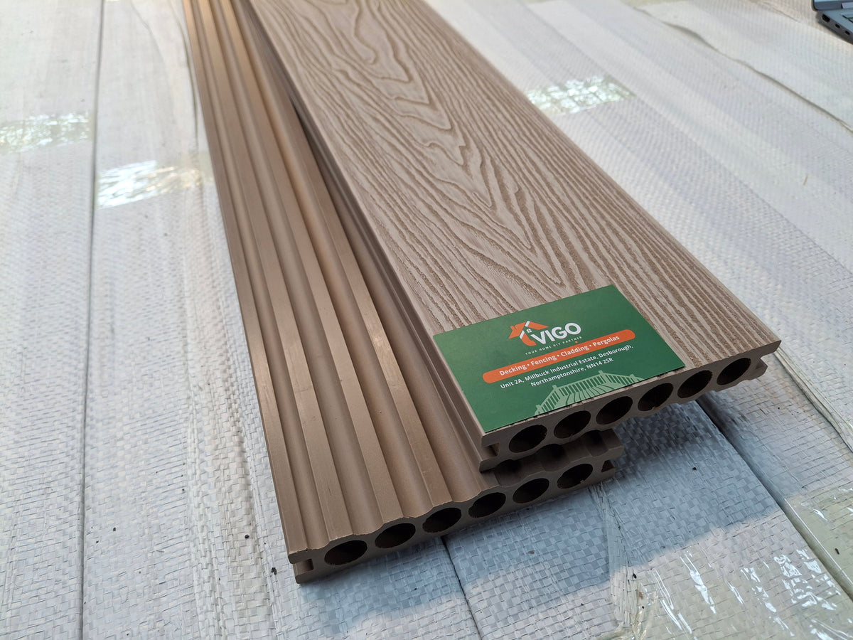WPC Composite Decking Boards – Off White 3D | B Series | 140mm x 25mm x 3m | Vigo Home