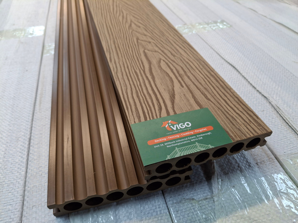 WPC Composite Decking Boards – Teak 3D | B Series | 140mm x 25mm x 3m | Vigo Home