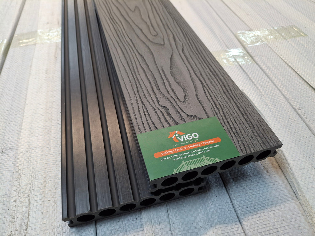 3D WPC Composite Decking Boards – Grey | Round Hollow Embossed C (140mm x 25mm x 3m)