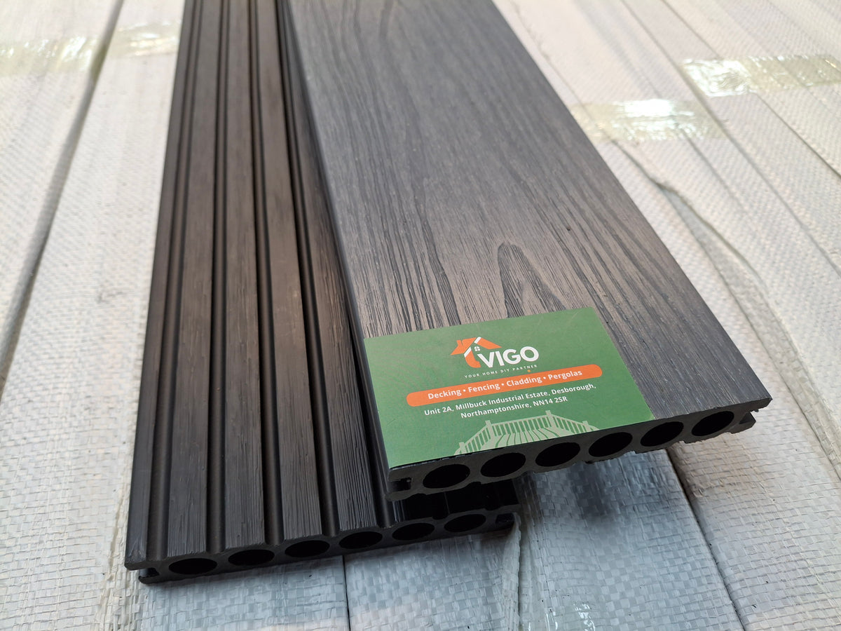 WPC Composite Decking Boards – Light Grey | Single-Sided Extruded | 140mm x 23mm x 3m | Vigo Home