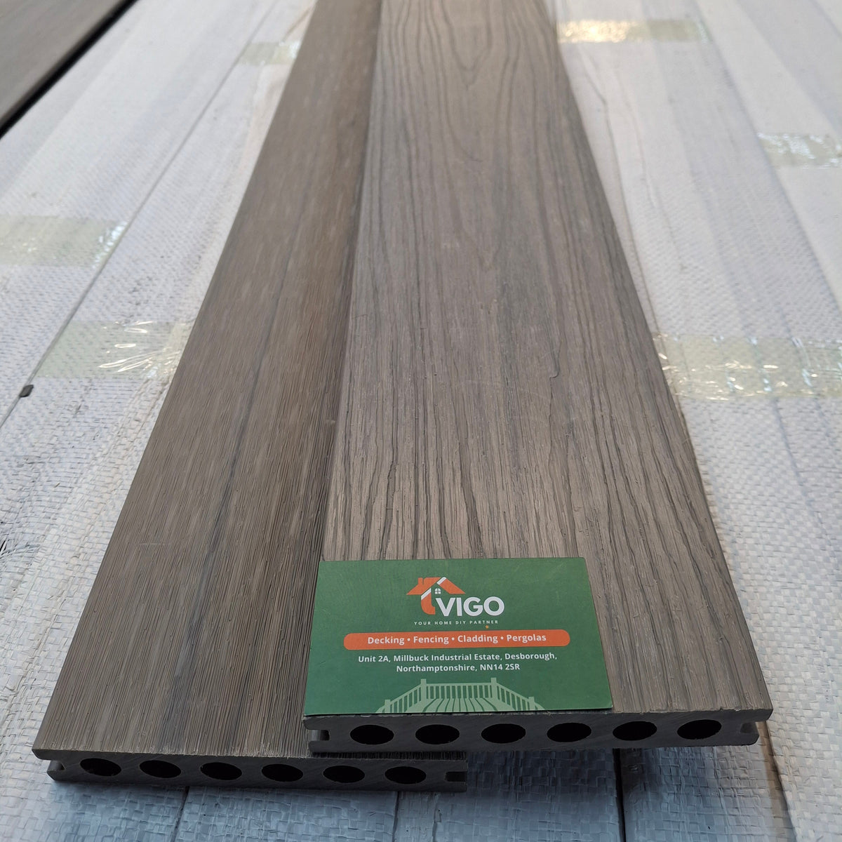 WPC Composite Decking Boards – Ancient Wood | Gen 2 | Double-Sided | 138mm x 23mm x 3m | Vigo Home