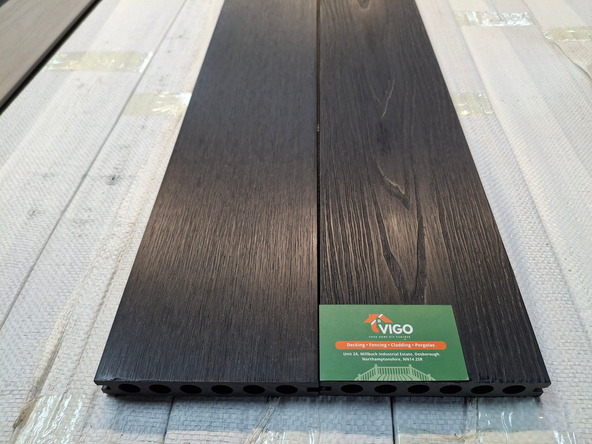 WPC Composite Decking Boards – Black | Double-Sided | 140mm x 23mm x 2.9m | Vigo Home