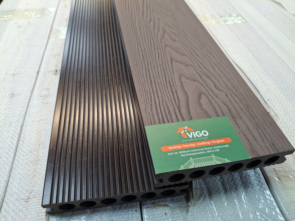 3D WPC Composite Decking Boards – Dark Coffee (140mm x 25mm x 3m)