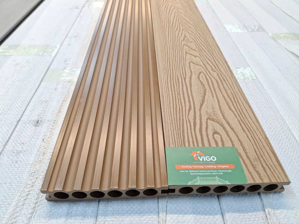 3D WPC Composite Decking Boards – Teak (140mm x 25mm x 3m)