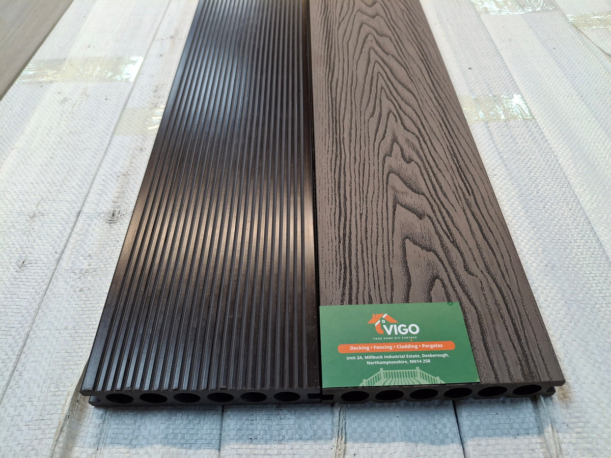WPC Composite Decking Boards – Dark Coffee 3D | Round Hollow | 140mm x 25mm x 3m | Vigo Home