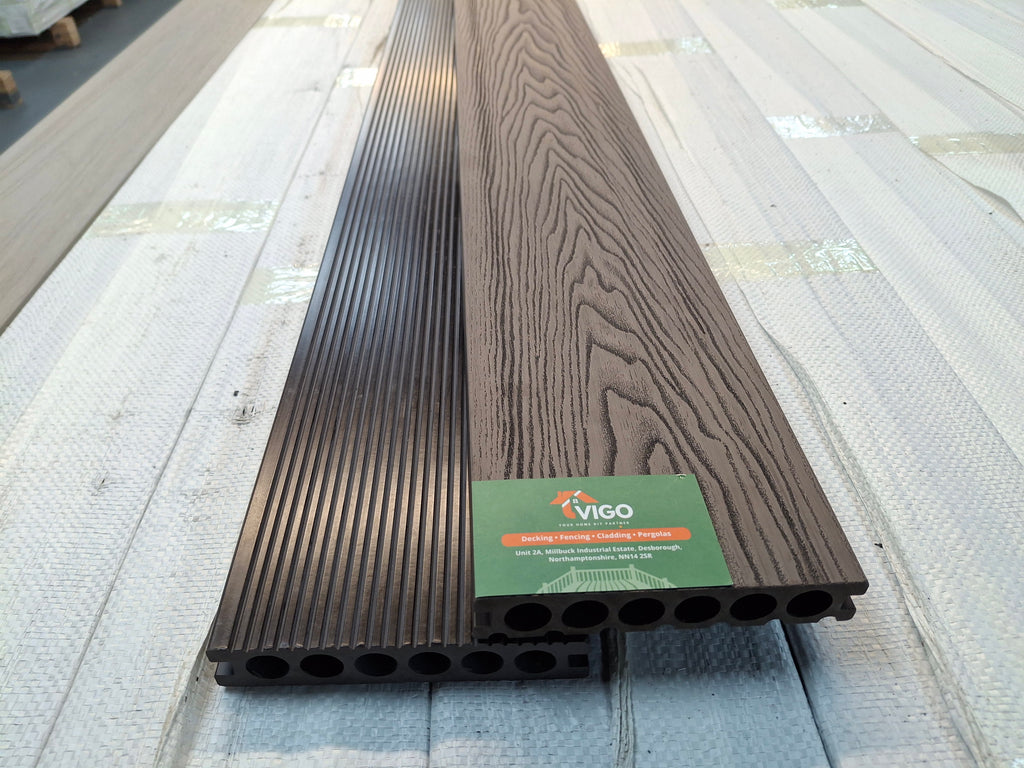3D WPC Composite Decking Boards – Dark Coffee | Round Hollow Embossed C (140mm x 25mm x 3m)