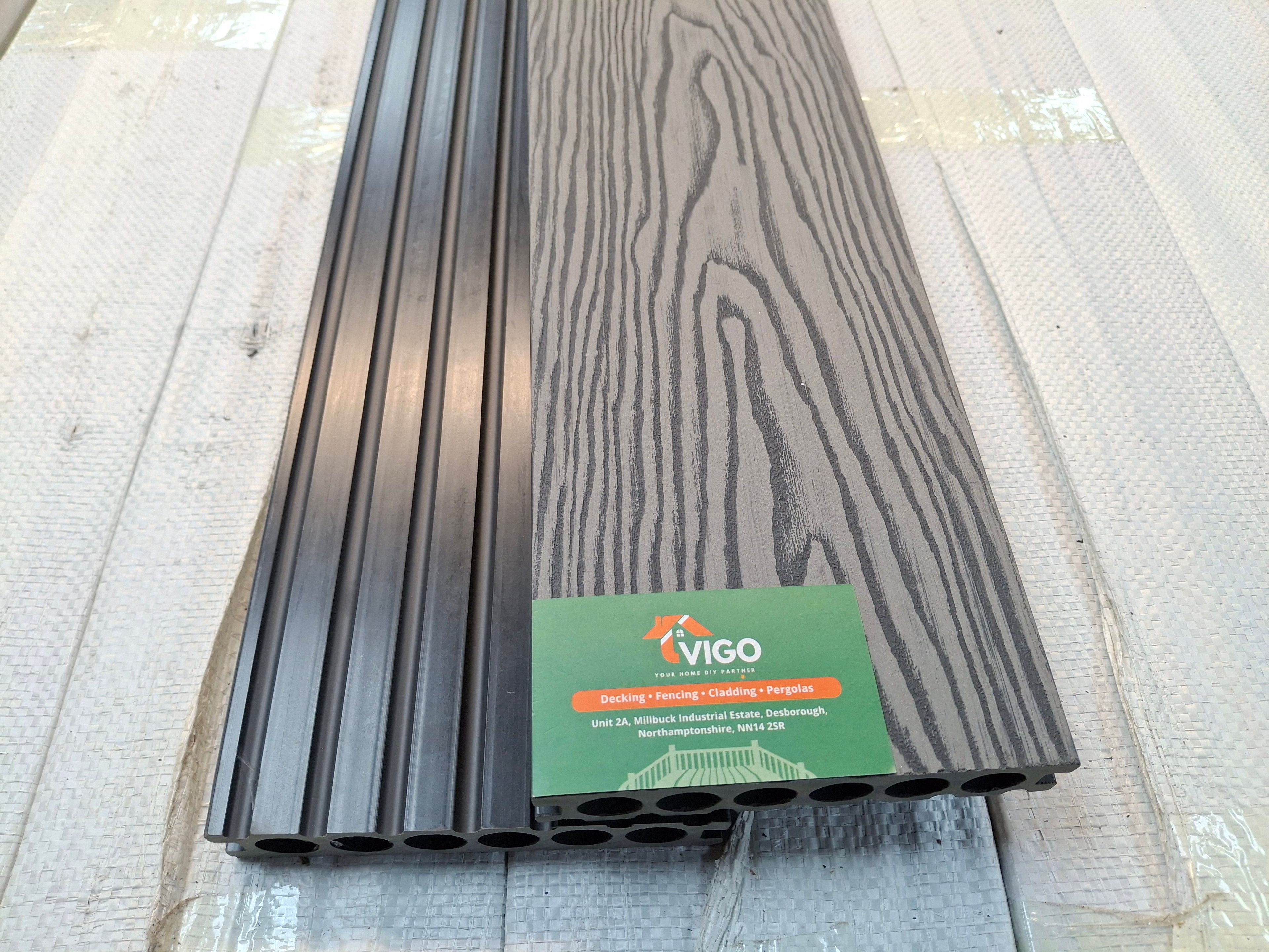 3D WPC Composite Decking Boards B – Grey (140mm x 25mm x 3m)
