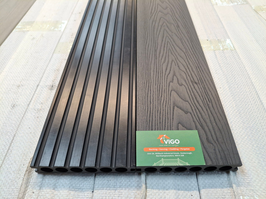 3D WPC Composite Decking Boards – Black | Round Hollow Embossed C (140mm x 25mm x 3m)