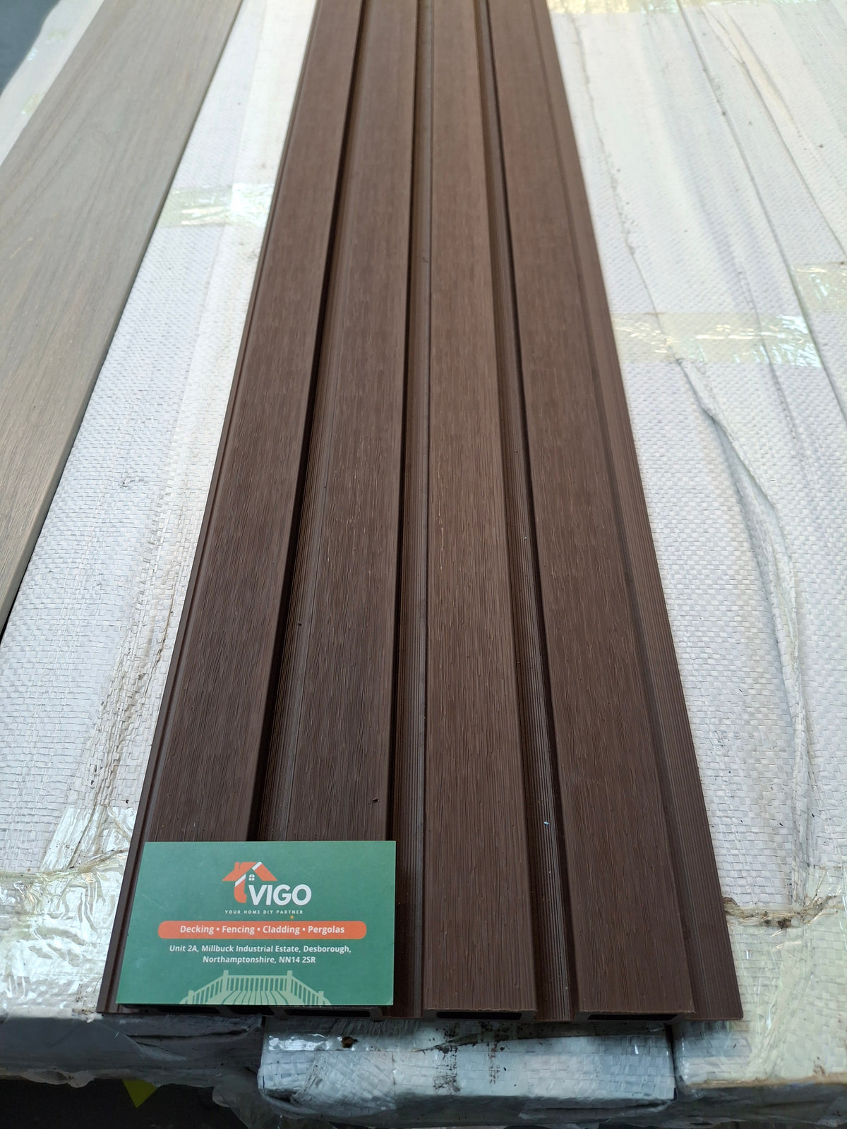 WPC Fluted Wall Cladding Panels – Coffee | Gen 2 | Colour-Matched Gaps | 219mm x 26mm x 3m | Vigo Home