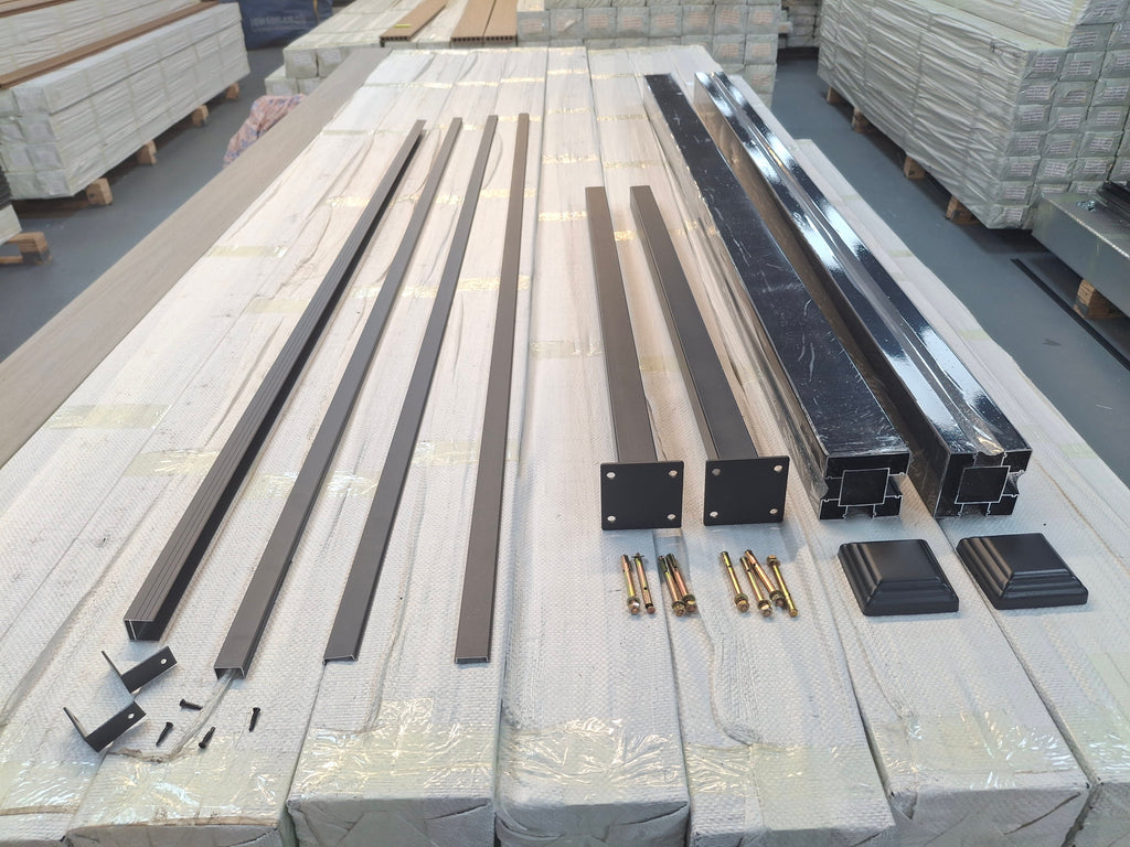 WPC Composite Fence Panel Set – Grey (156mm x 22.5mm x 1.76m)