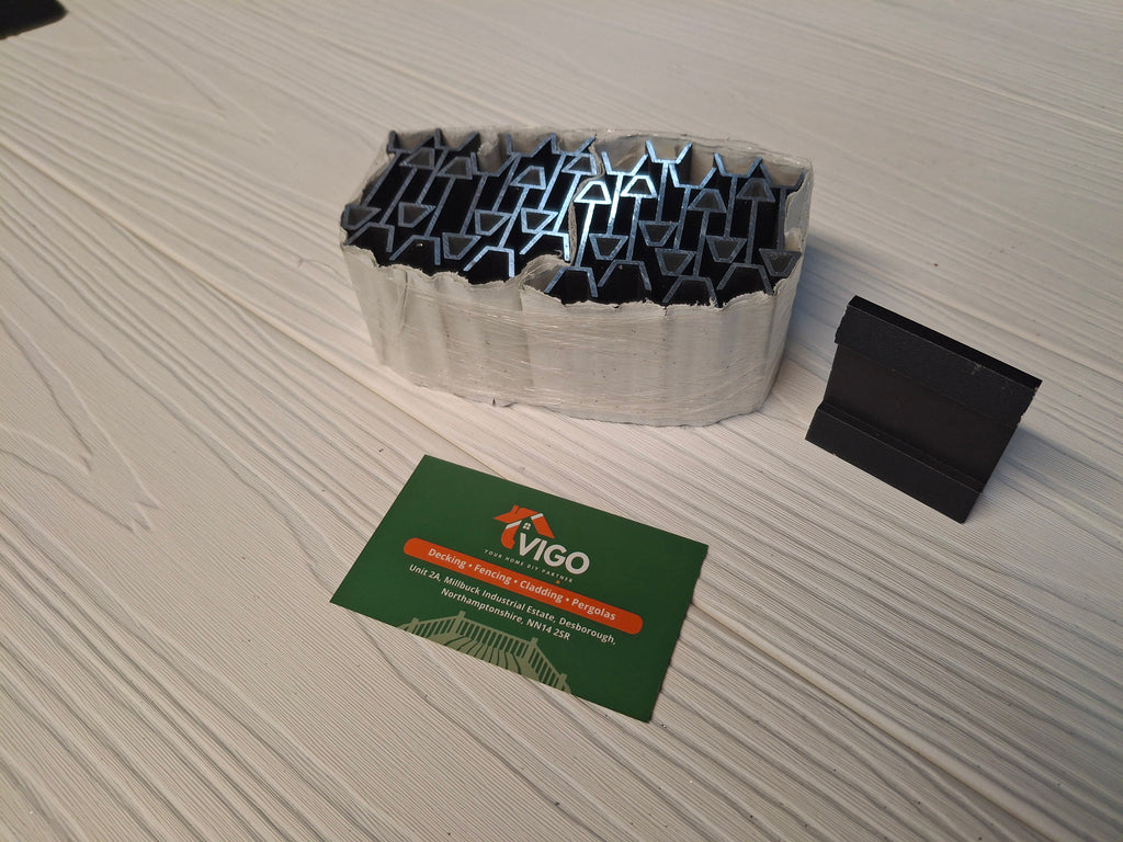 Composite Fence Spacer Block – Black (Pack of 20)