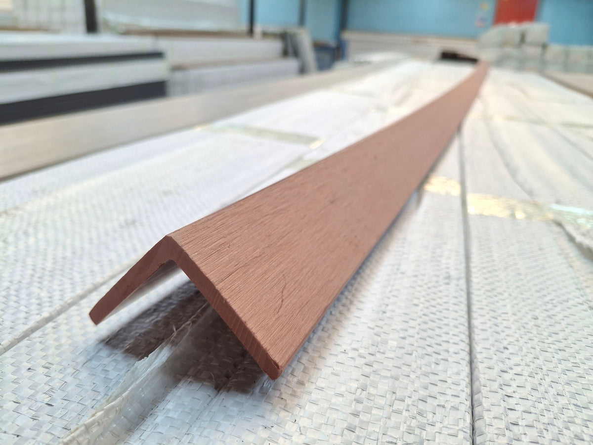WPC Composite Decking L-Trim – Red Brown (3.0 m)