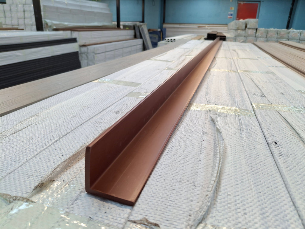 WPC Composite Decking L-Trim – Red Brown (3.0 m)
