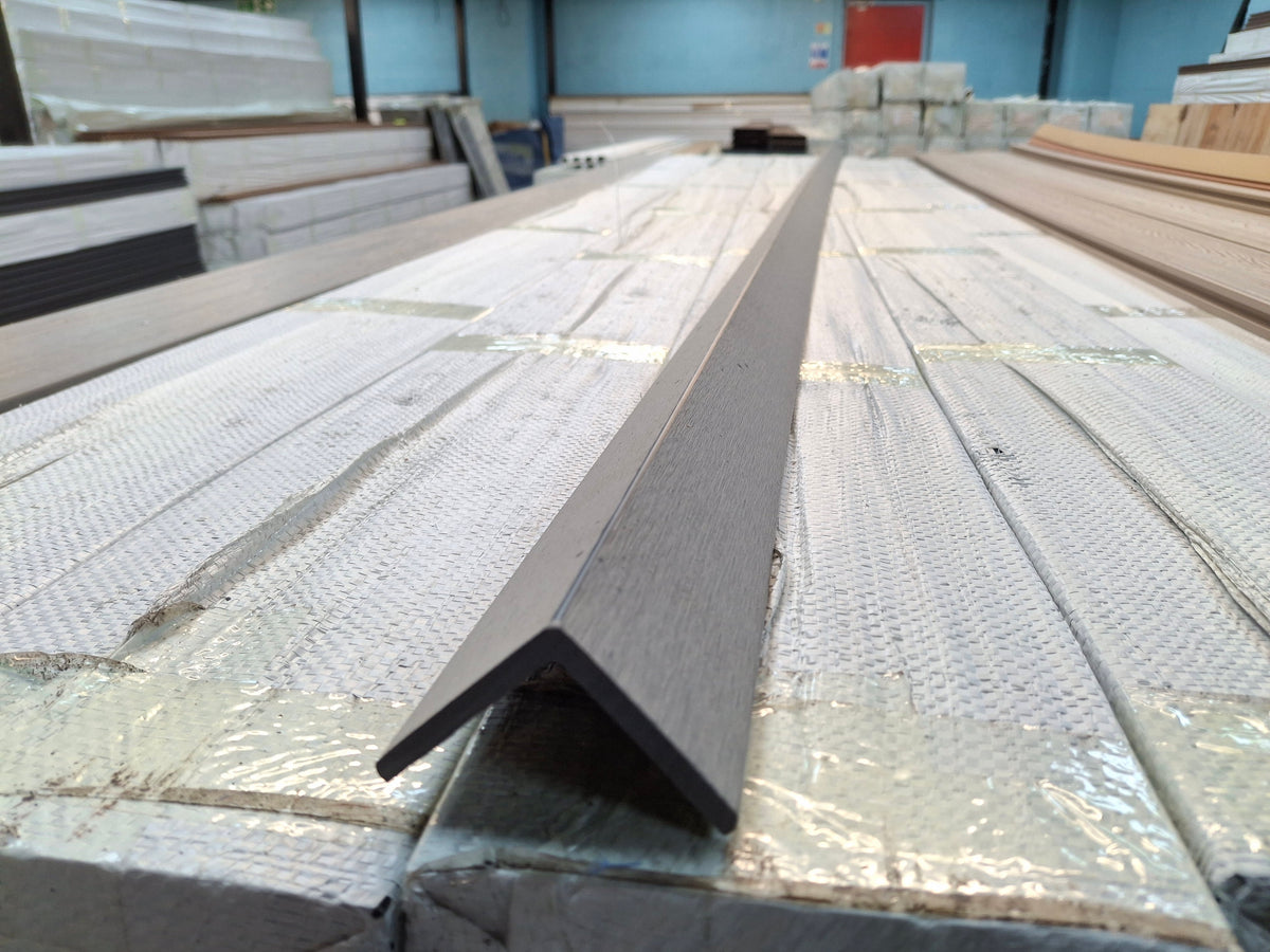 WPC Composite Decking L-Trim – Grey Matt (3.0 m)
