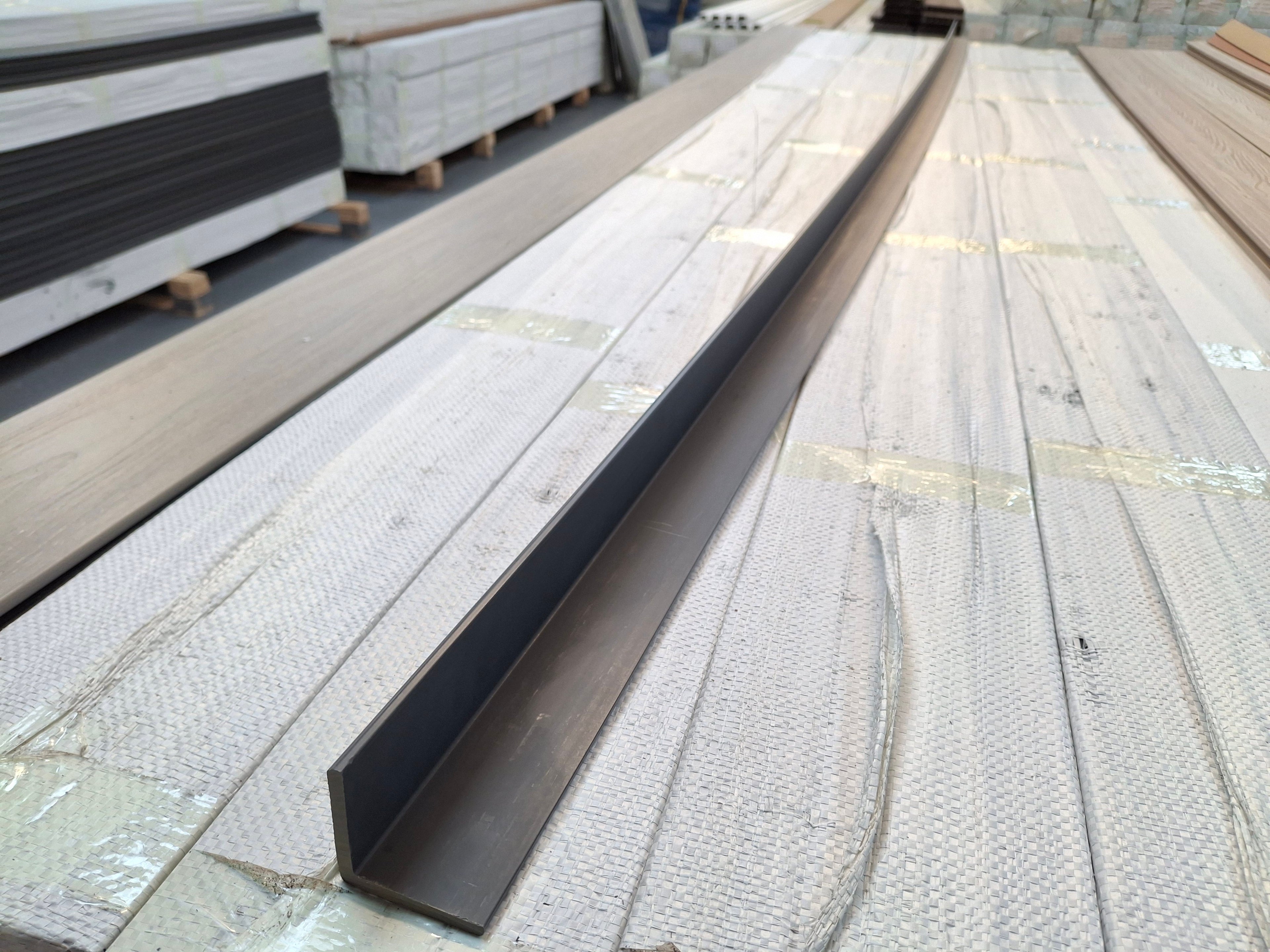 WPC Composite Decking L-Trim – Grey (3.0 m)