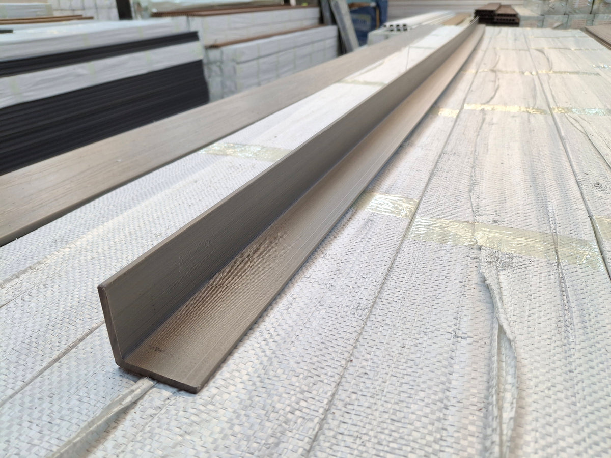 WPC Composite Decking L-Trim – Ancient Wood (3.0 m)