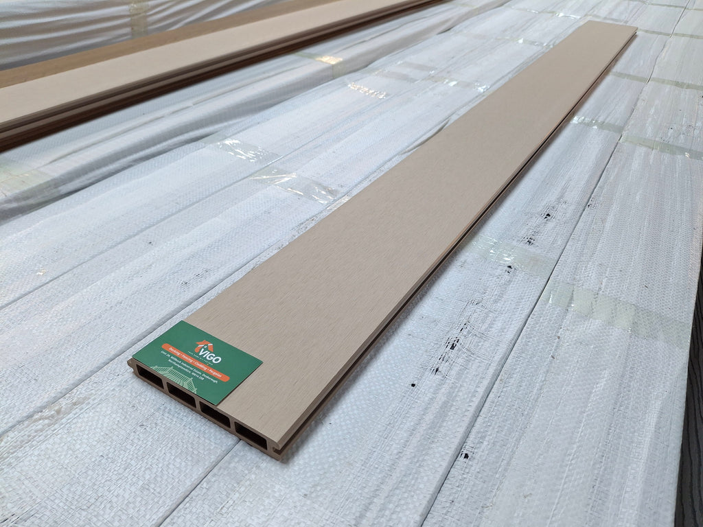 WPC Composite Fence Panel – Off-White (154mm × 22.5mm × 1.76m)