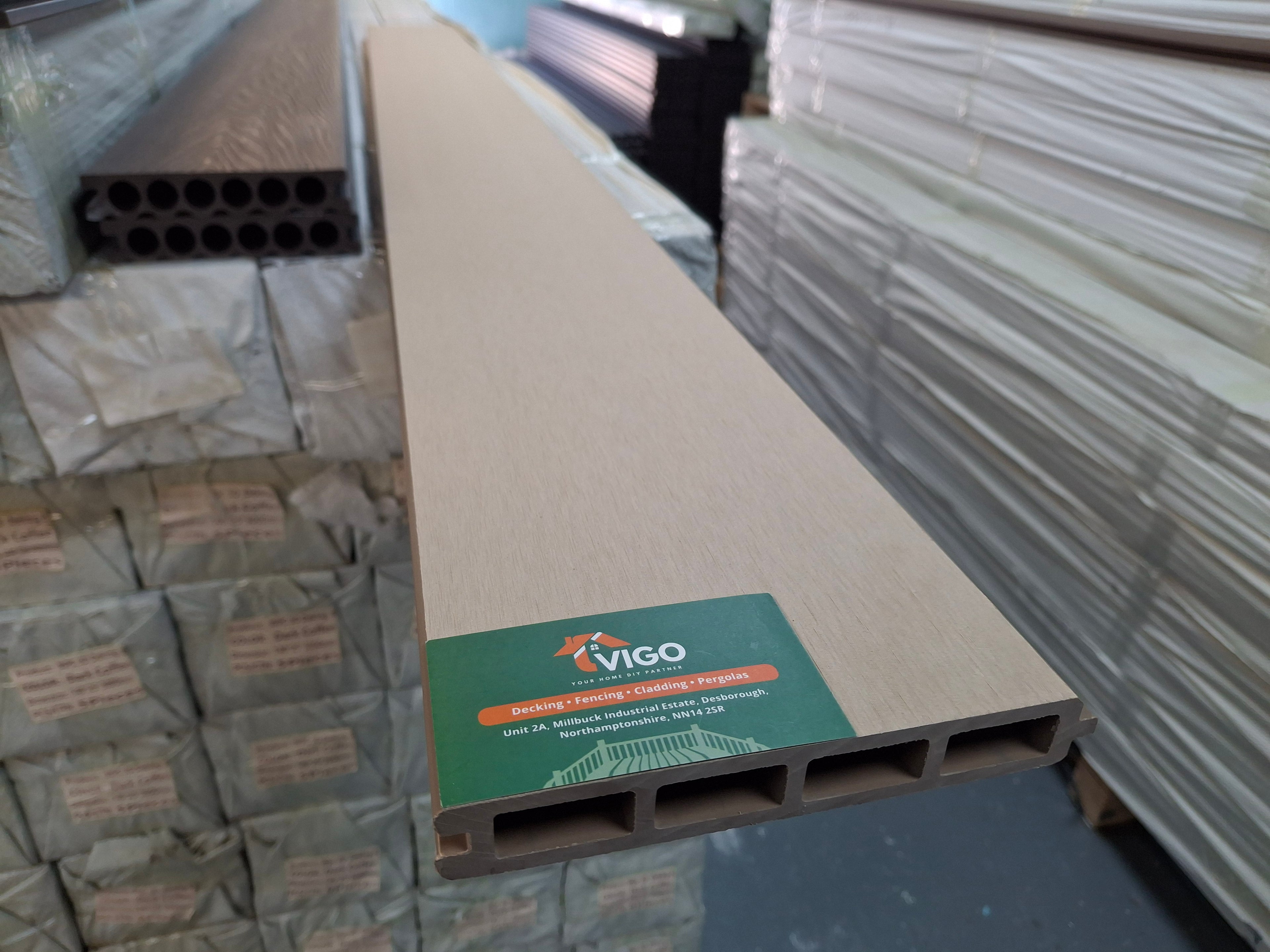 WPC Fence Panel Gen 1 – Off White (156mm × 22.5mm × 1.76m)