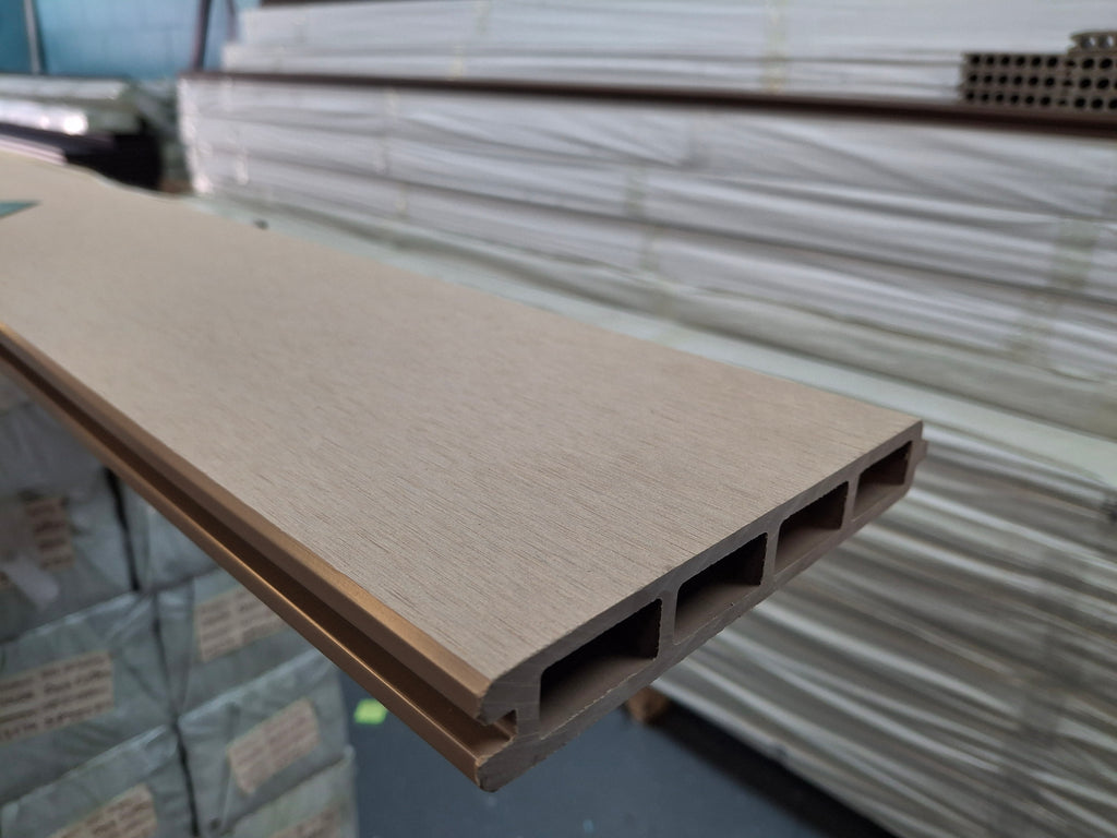 WPC Fence Panel Gen 1 – Off White (156mm × 22.5mm × 1.76m)