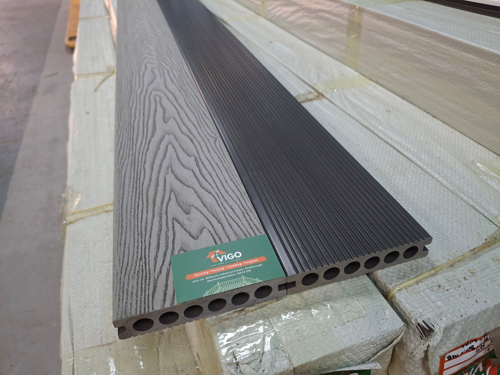 WPC Composite Decking Boards - Light Grey | 140mm x 25mm x 3m