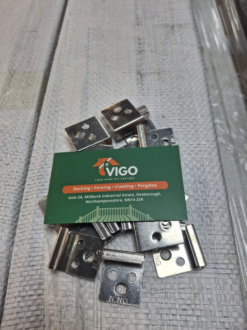 WPC Composite Decking Starter Clips Pack of 20 | Hidden Fixing Clips