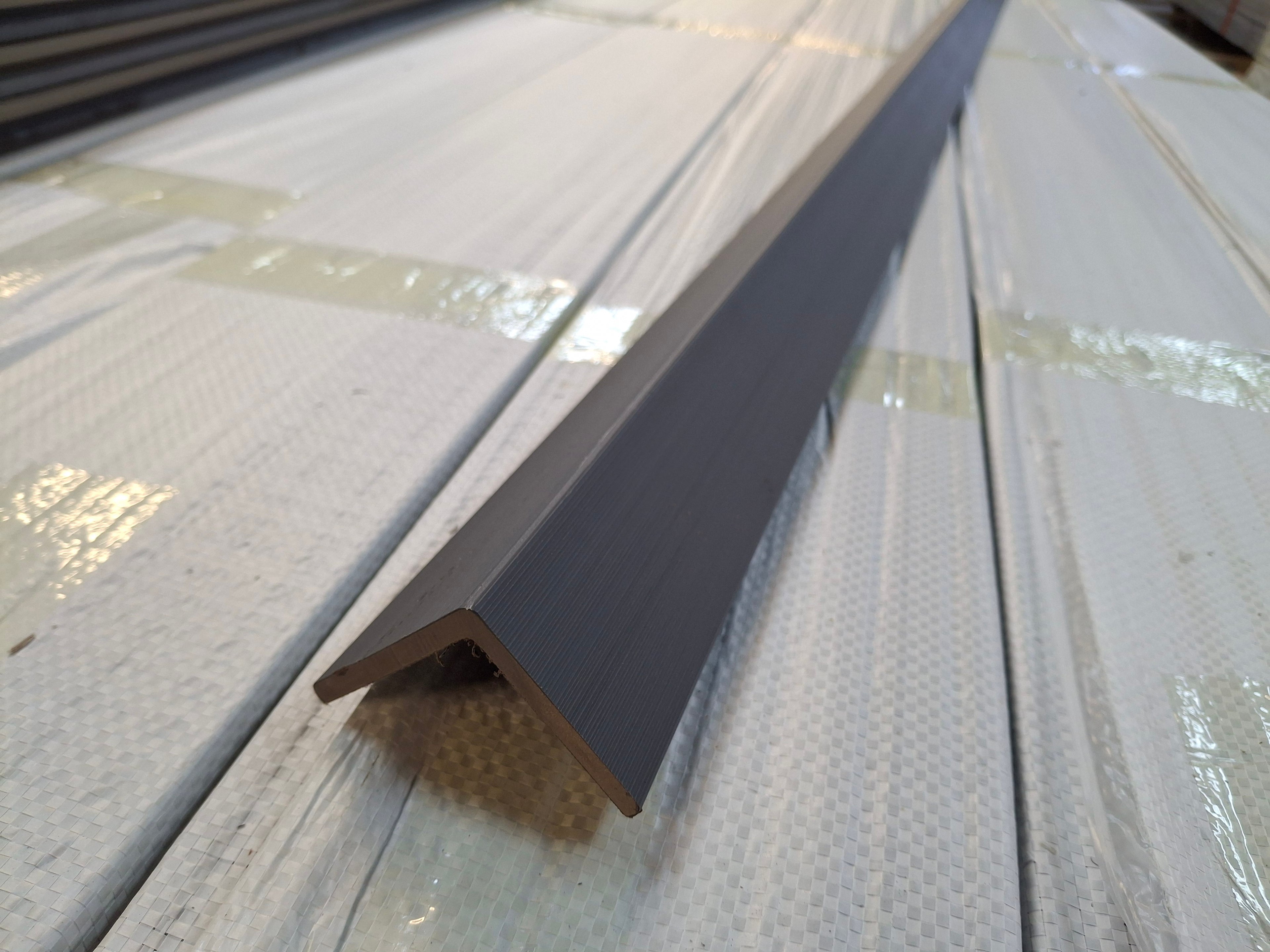 WPC Composite Decking L-Trim – Ash Grey | 3.0m Edge Trim