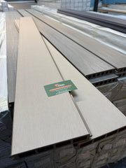 1.76 m 150 × 22.5 mm 3D-Embossed Composite Fence Board – Deep Wood-Grain Finish