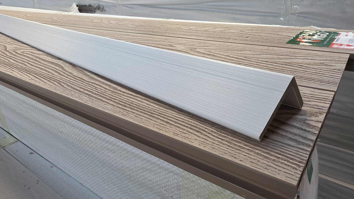 WPC Composite Decking L-Trim – White Gloss | 3.0m Edge Trim (Copy)